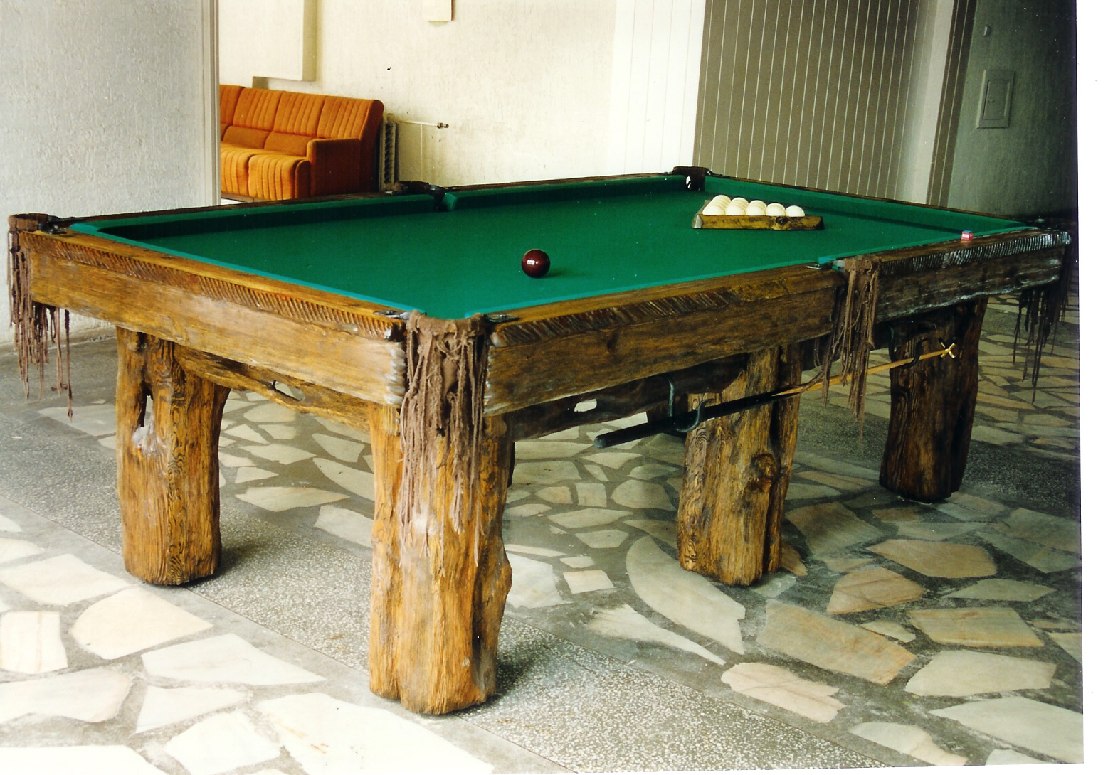 Country-deluxe-billiard-table_2